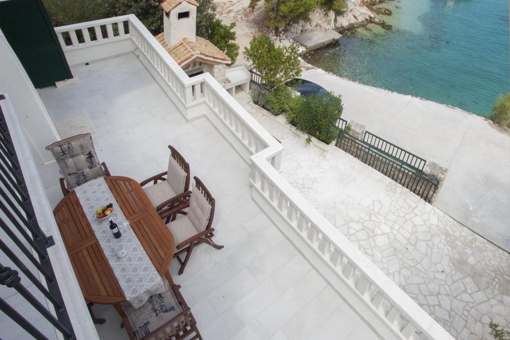 Villa Perun Ražanj エクステリア 写真